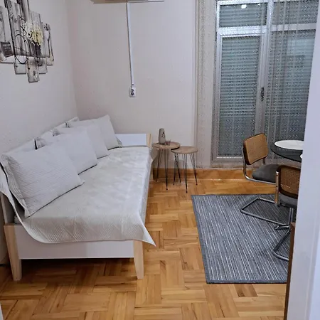 Dream M Apartment